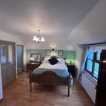 度假居 Windmill House, Clongill