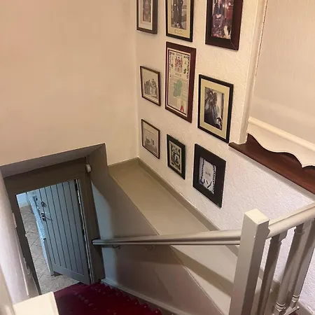 Dom wakacyjny Windmill House, Clongill *